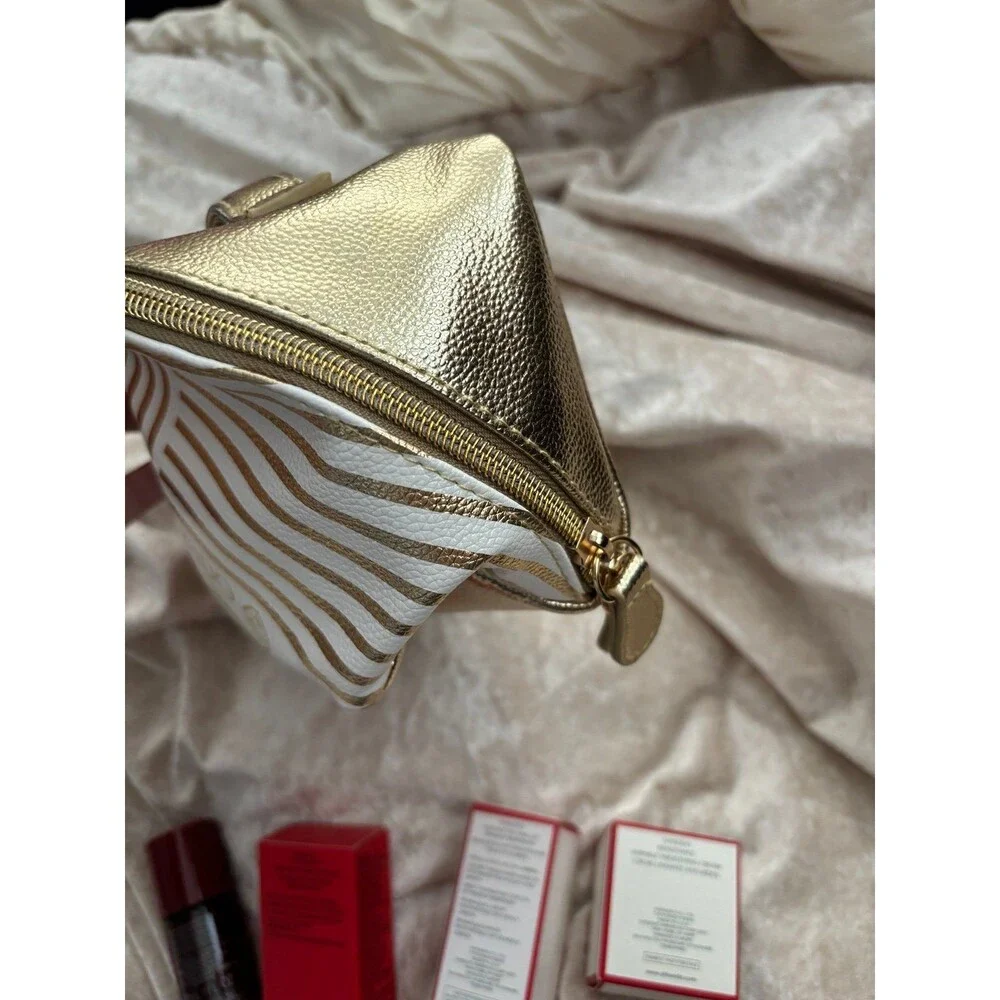 Shiseido skincare set of 5 plus bag